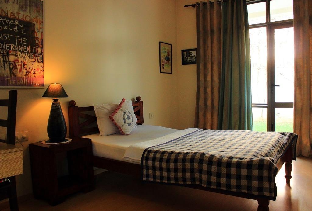 Cinnamon Homestay, Off Sohna Road Gurgaon Phòng bức ảnh